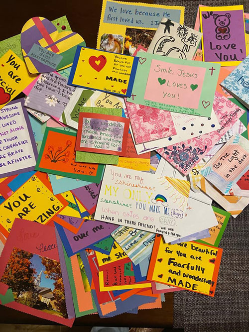 crafts-cards-at-albuquerque-assisted-living